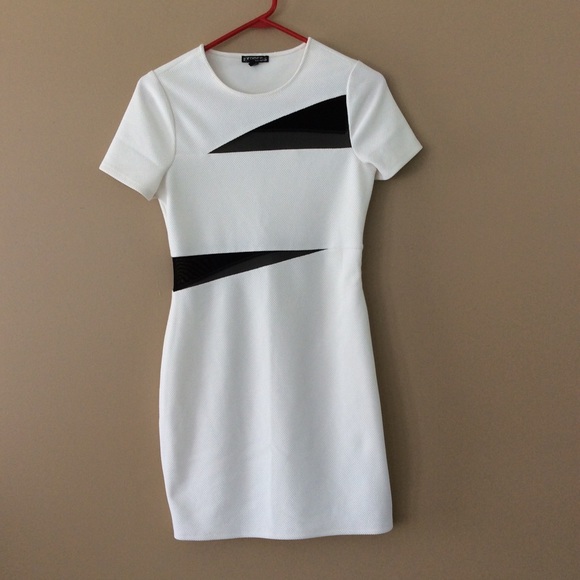 Express Dresses & Skirts - New Express Summer Dress Size 6 white